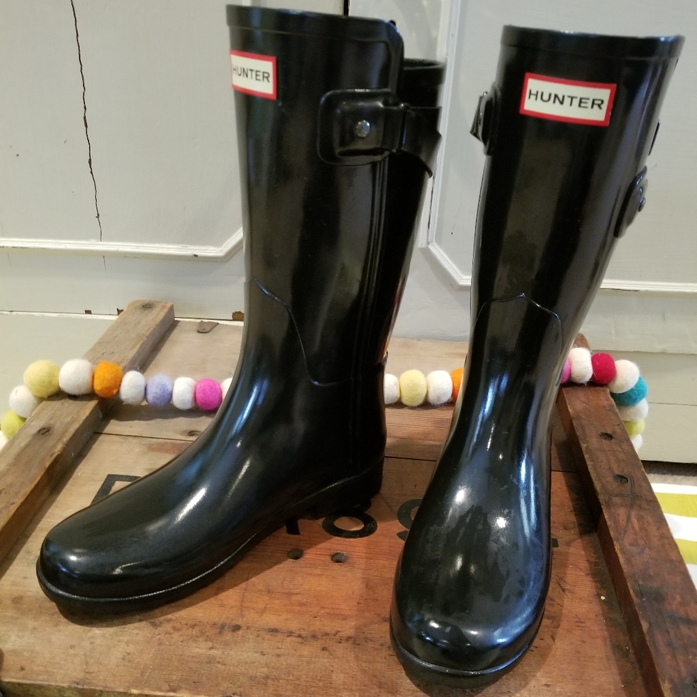 Hunter riding boots.